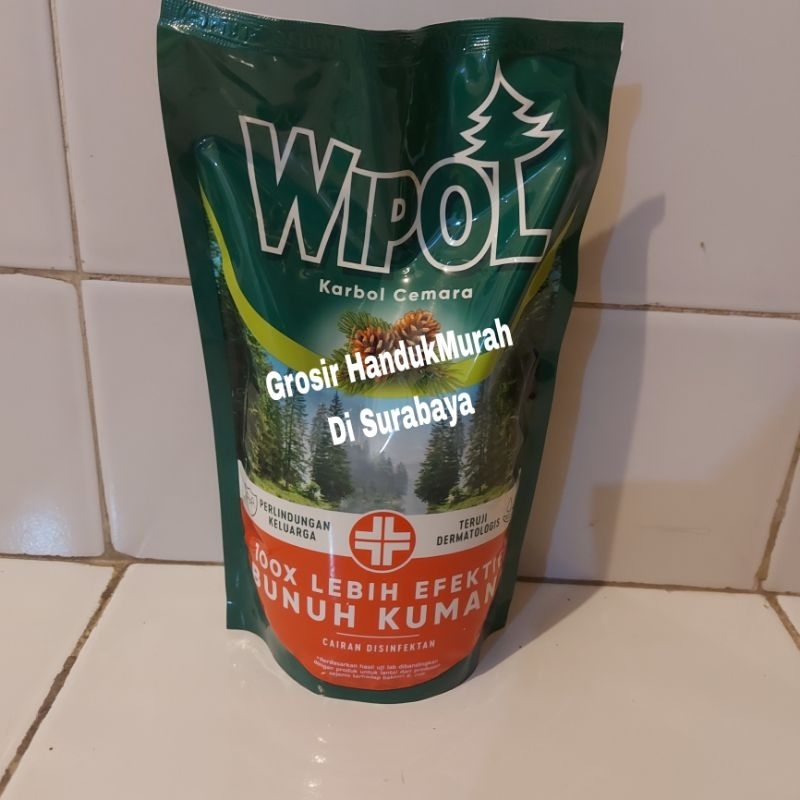 Wipol Cemara 750 ml