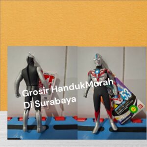 Ultraman Series 53 Figure